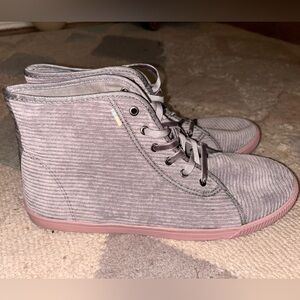 TOMs Camarillo High Top Sneakers Size 9.5